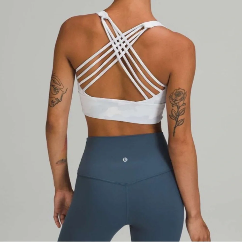 Lululemon I 8